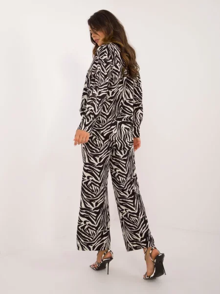 Hlače Fashionhunters rjava