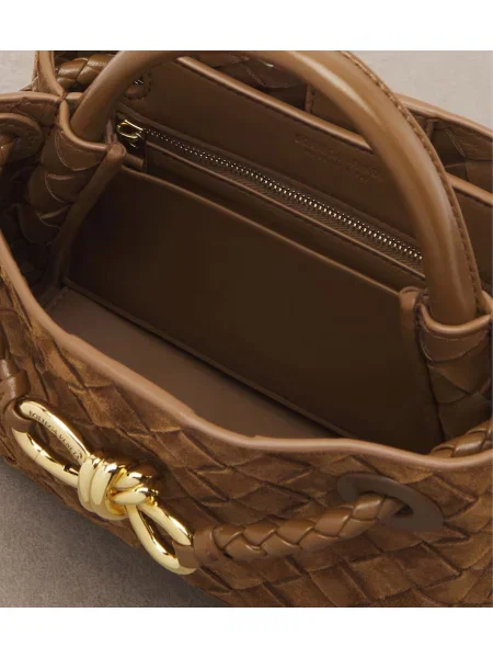 Top Bottega Veneta din piele de căprioară maro