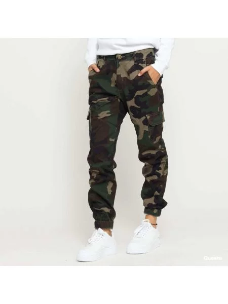 Spodnie Urban Classics Ladies High Waist Camo Cargo Pants Camo Green zielone