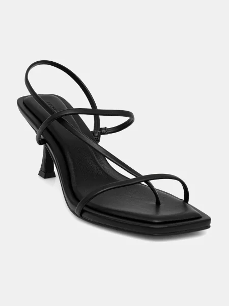 Обувки с тънък Steve Madden Locke черно