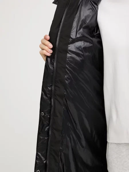 Helly Hansen pehelydzseki W WINTER BLISS DOWN PARKA fekete