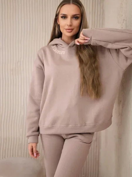 Haftowany komplet dresowy Kesi ocieplany beżowy