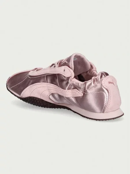Кроссовки Puma в уличном стиле