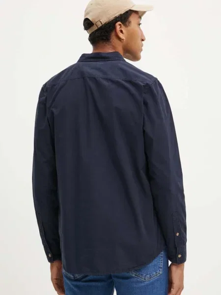 Košile Guess Jeans tmavomodrá slim s klasickým límcem