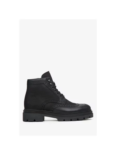 Броги Estro из нубука черный