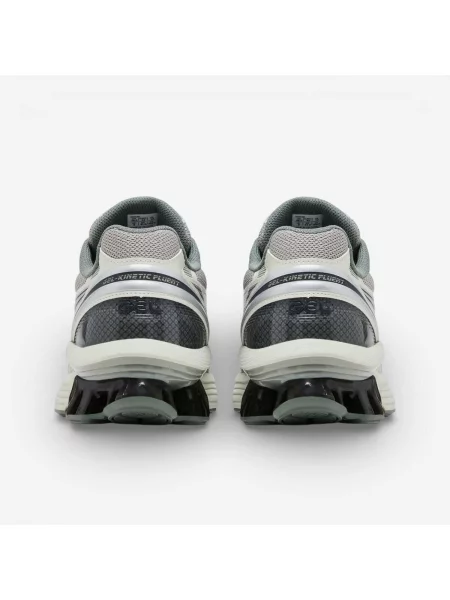 Pantofi Asics gri