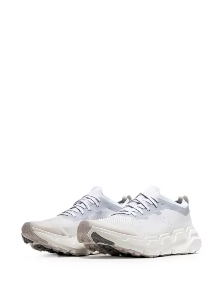 Sneakerși On cu șireturi din dantelă