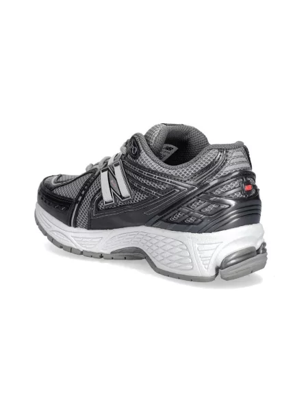 Pantofi New Balance gri