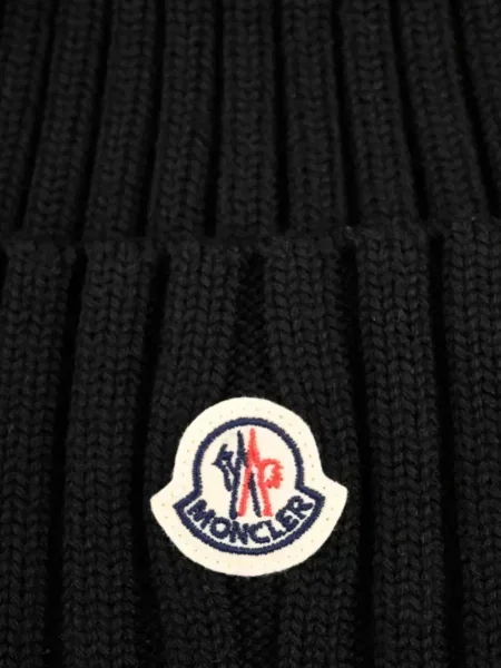 Čiapka Moncler čierna