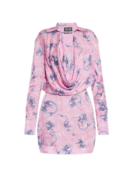 Sukienka jeansowa Versace Jeans Couture z nadrukiem garniturowa różowa