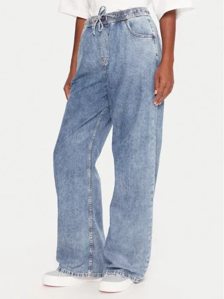 Джинсы Roxy