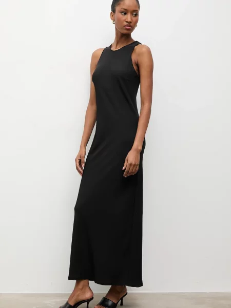 Сукня Answear.LAB maxi облягаюче чорний