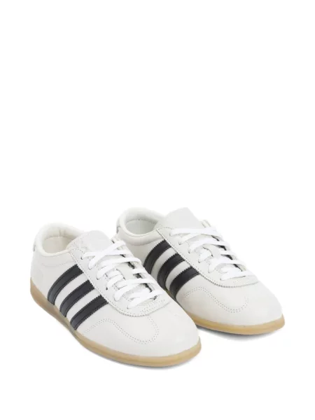 Sneakerși Adidas din piele