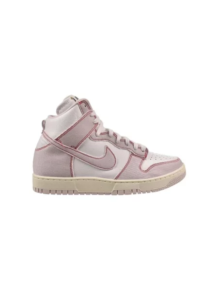 Pantofi Nike roz