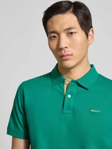 Koszulka polo o kroju regular fit z wyhaftowanym logo Gant
