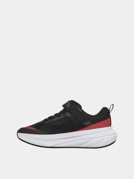 Детские кроссовки Skechers черные