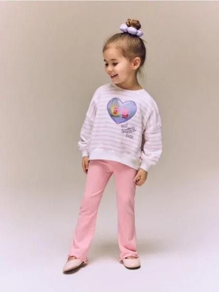 Reserved Hanorac cu aplicație 3D Peppa Pig crem