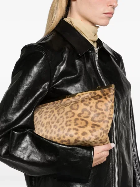 Geantă plic Jimmy Choo cu imagine cu model leopard maro