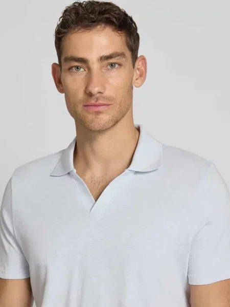 Koszulka polo w kroju slim fit z dekoltem w serek Mcneal