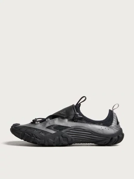 Sneakersy Adidas Pharrell Williams czarne