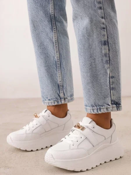 Sneakers din piele naturală pe platformă cu închidere metalică Jeannine Albi alb