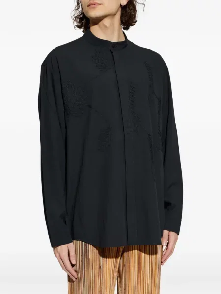 Риза Homme Plissé Issey Miyake бродирана черно