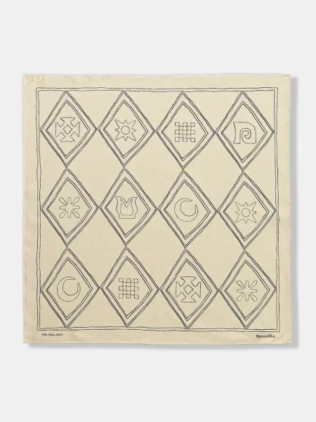 Nanushka apaszka jedwabna wzorzysta beżowy