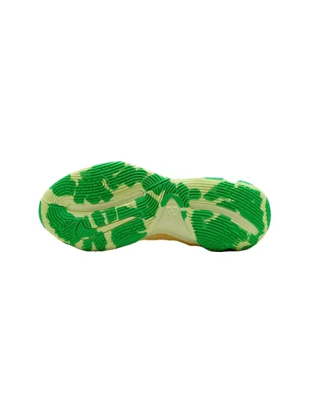 Pantofi Nike galben
