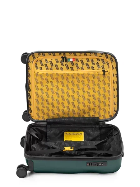 Чемодан Crash Baggage