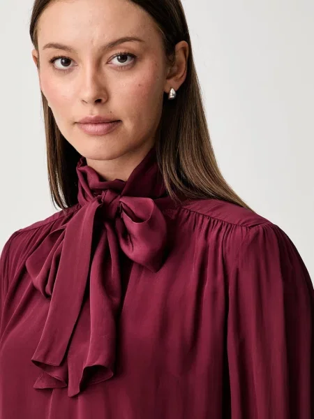 Блузка Pedro Del Hierro