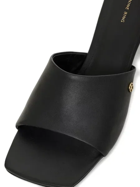 Сандали Anine Bing черно