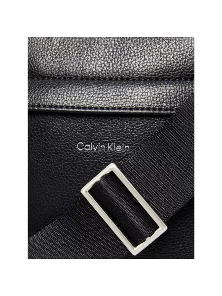 Calvin Klein Taška přes rameno černá