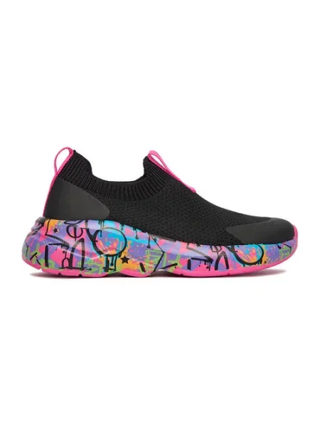 Sneakersy