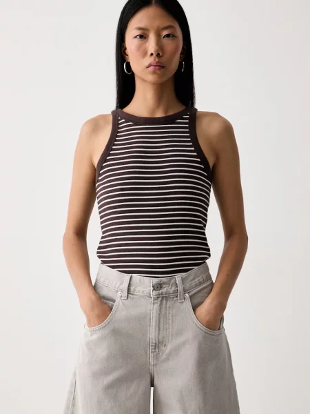 Top Levi's hnědý
