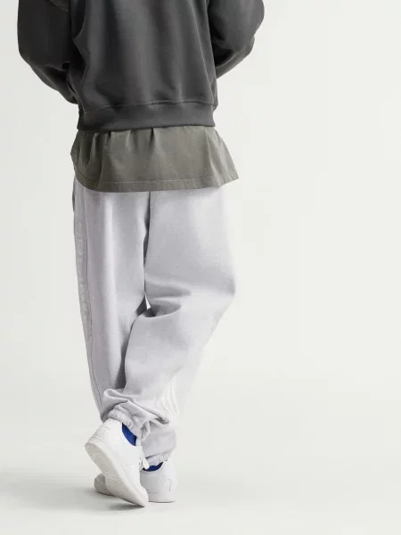 Спортивные штаны Adidas серые