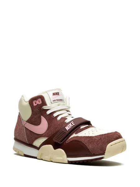 Sportbačiai Nike ruda