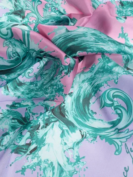 Svileni šal Versace Jeans Couture s printom ljubičasta