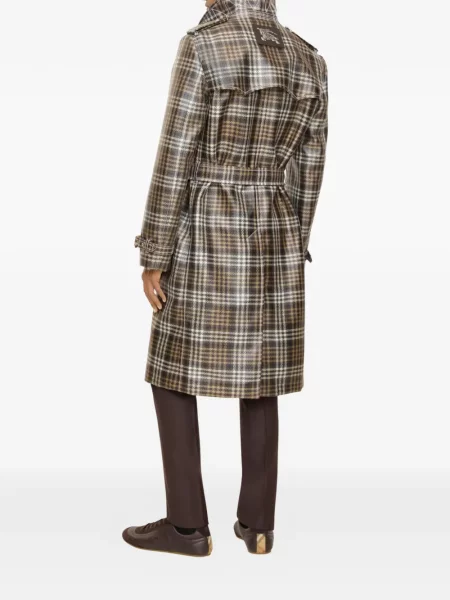 Trenci Burberry în carouri maro