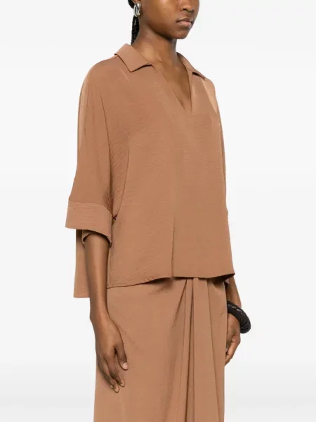 Košile Philia Loft s výstřihem do v hnědá