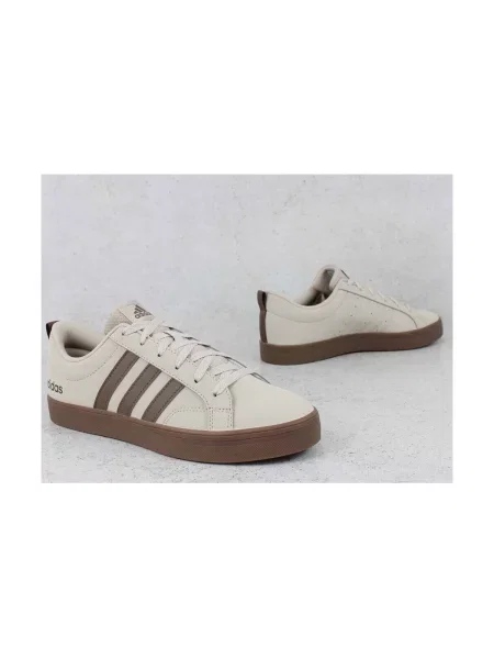 Tenisky Adidas hnedá