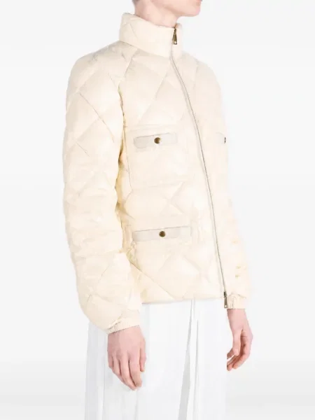 Matlasat geacă cu puf Moncler