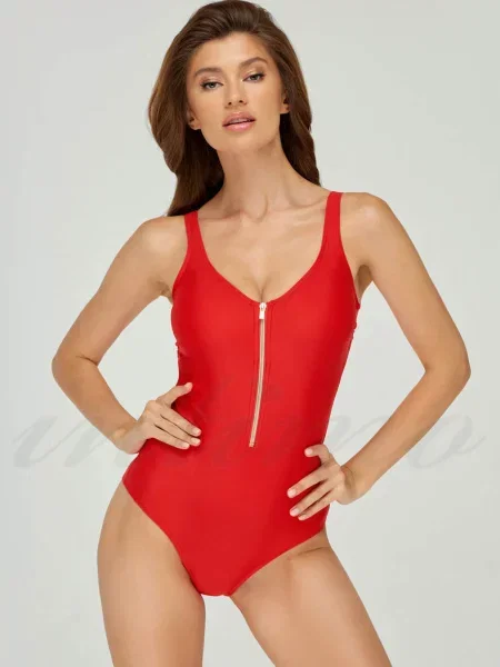 Купальник слитный с уплотнённой чашкой червоний