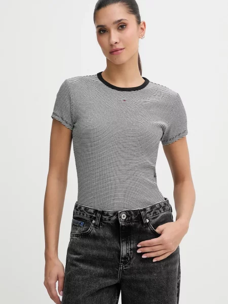 Тениска Tommy Jeans черно