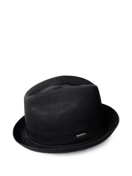 Căciulă Kangol negru