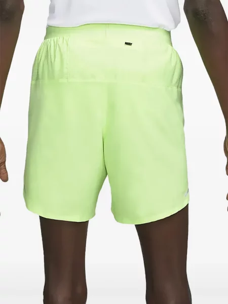 Krátké fleecové kraťasy Nike s potiskem žluté