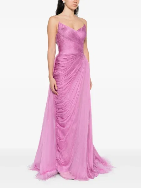 Plisuotas kostiumas maxi suknele Iris Serban su plunksnomis rožinė