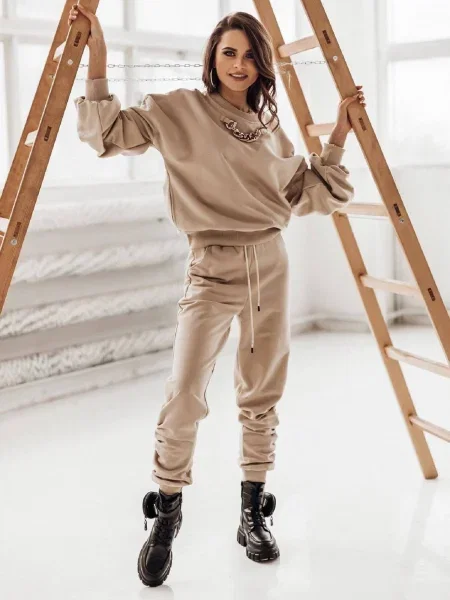 Pantaloni de trening Cocomore bej