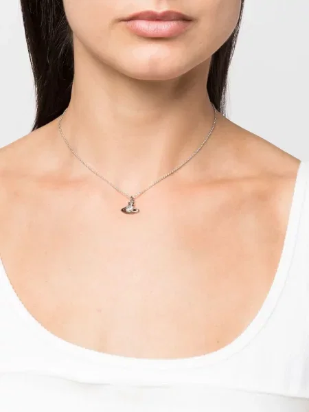 Pakabukas Vivienne Westwood balta