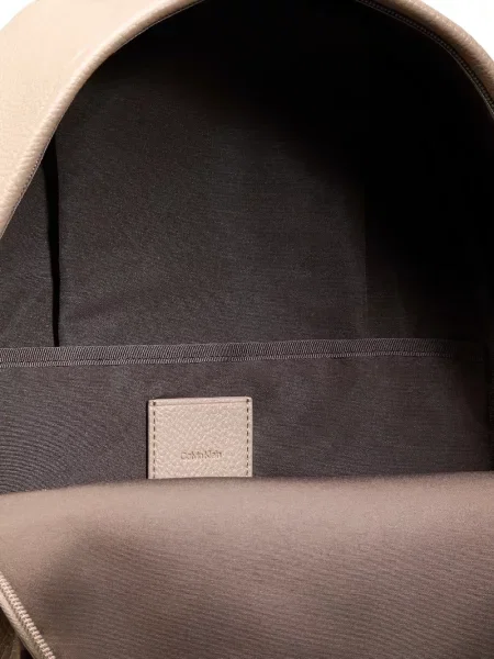Rucsac Calvin Klein cu autograf