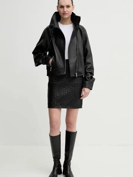Spódnica skórzana Davine mini prosta czarny